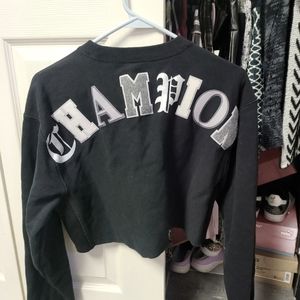 Champion crop sweatshirt with silver detail.